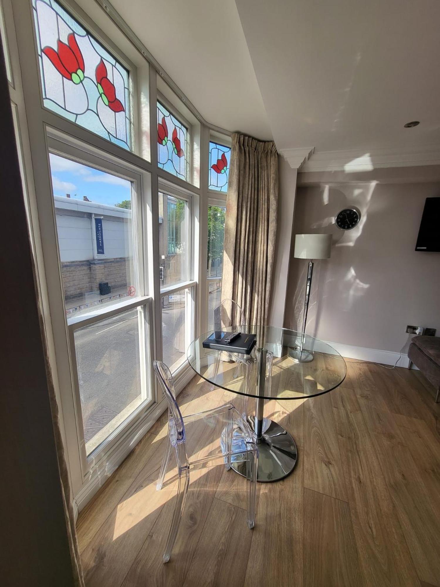 Harrogate Lifestyle Luxury Serviced Aparthotel Exterior foto